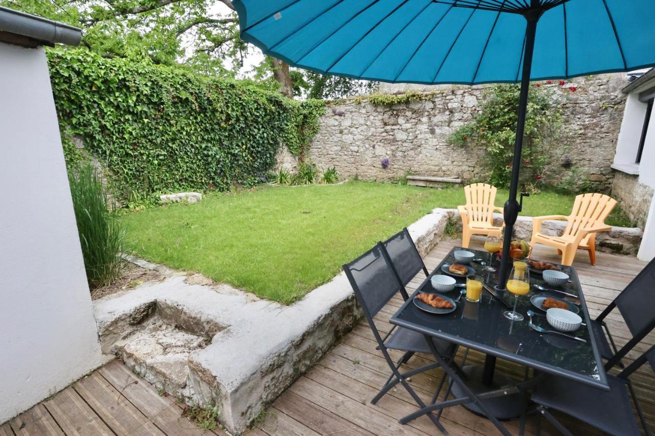 L'Atelier Et Sa Terrasse Daire Pontivy Dış mekan fotoğraf