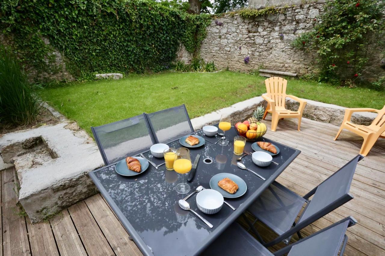 L'Atelier Et Sa Terrasse Daire Pontivy Dış mekan fotoğraf